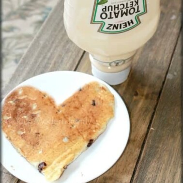 how to make heart pancakes from a ketchup bottle