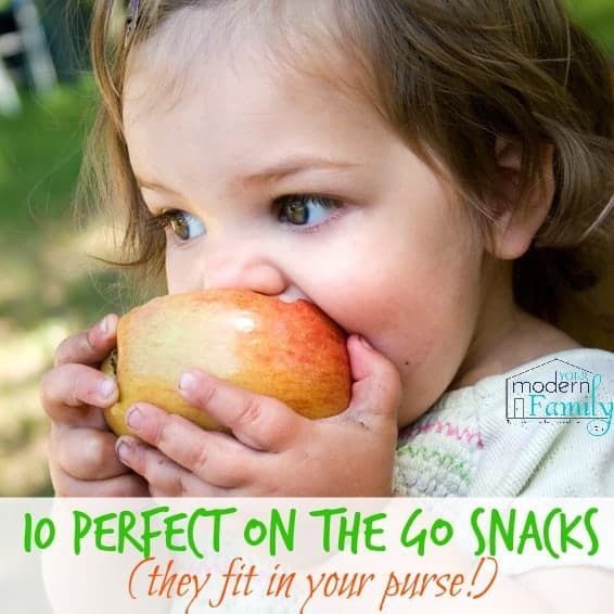 10 snacks to keep in your purse