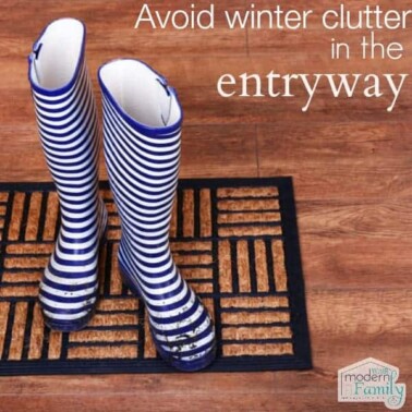 avoid winter clutter in the entryway