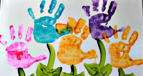 DIY Handprint Flower Painting