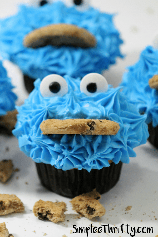 cookie-monster-cupcakes