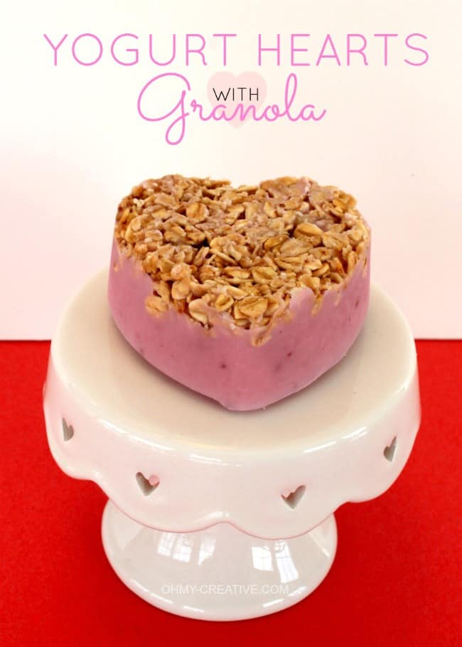 Frozen-Yogurt-Hearts-With-Granola-OHMY-CREATIVE.COM_