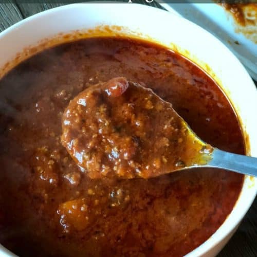 Great-Grandma's Home-Made Spaghetti Sauce - Your Modern Family